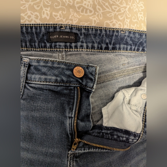 Silver Boyfriend Jeans 33x29 - Picture 7 of 13